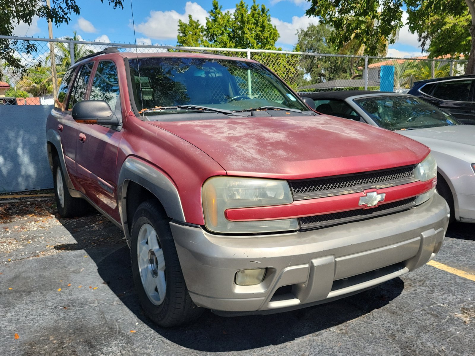 Used 2002 Chevrolet TrailBlazer LTZ RWD image 3