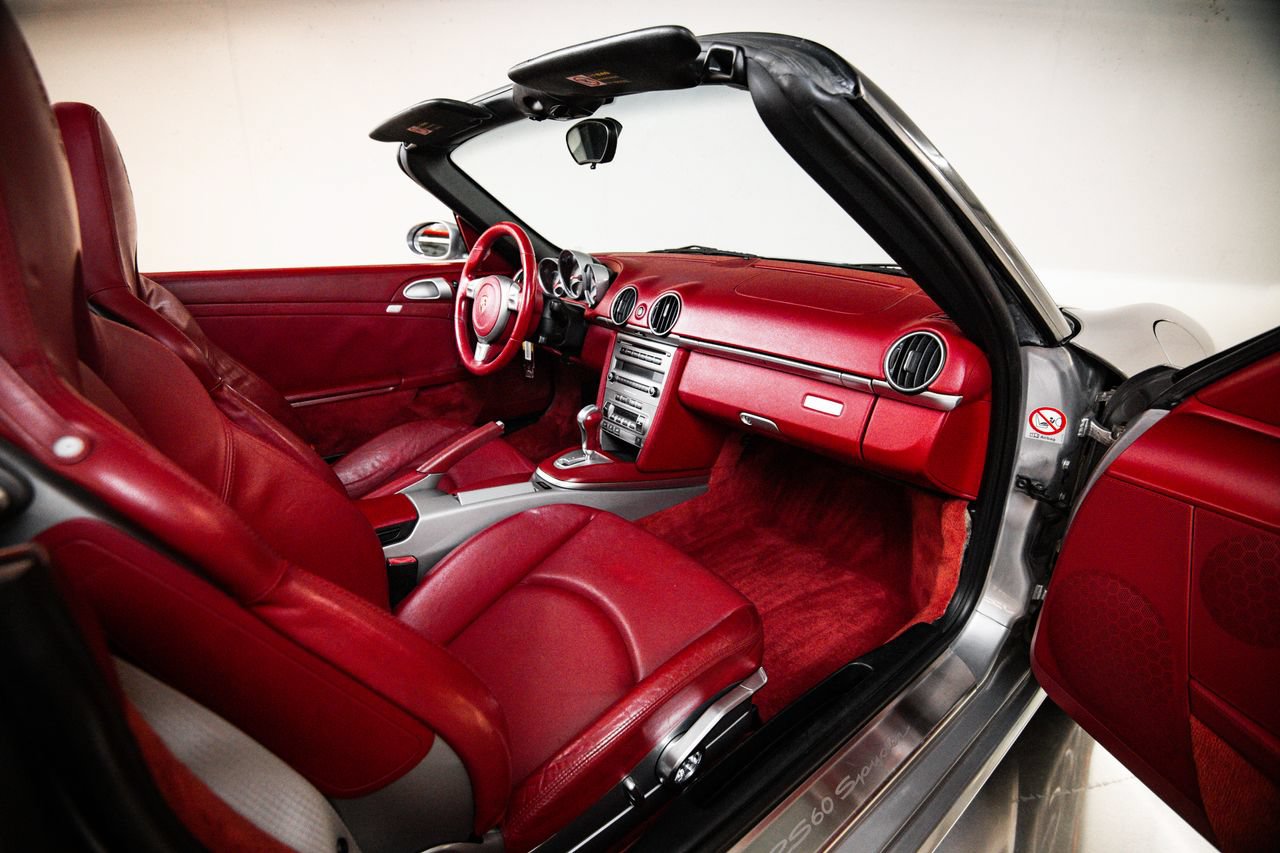 Used 2008 Porsche Boxster RS 60 Spyder RWD image 27