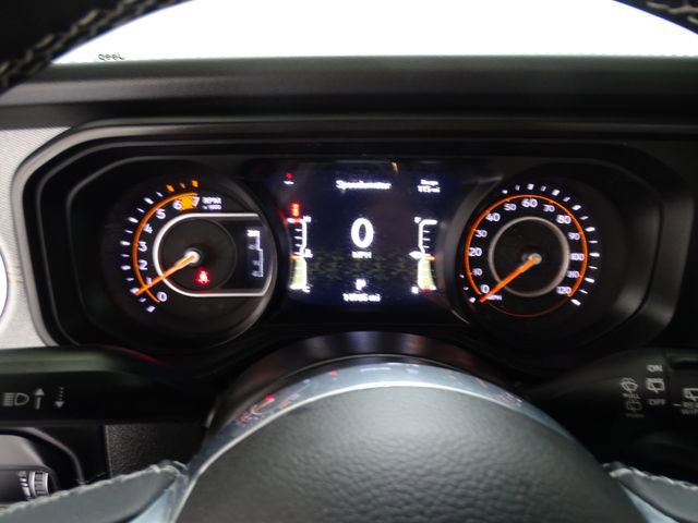 Certified 2025 Jeep Wrangler Sahara image 15