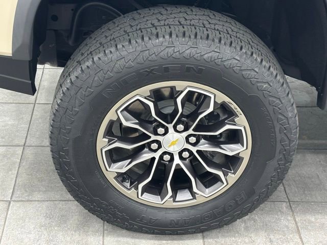 Used 2022 Chevrolet Colorado ZR2 image 6