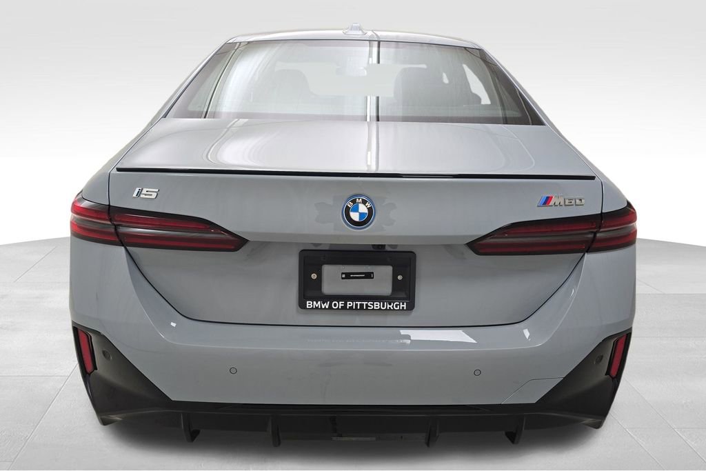 New 2025 BMW i5 M60 w/ Premium Package image 8