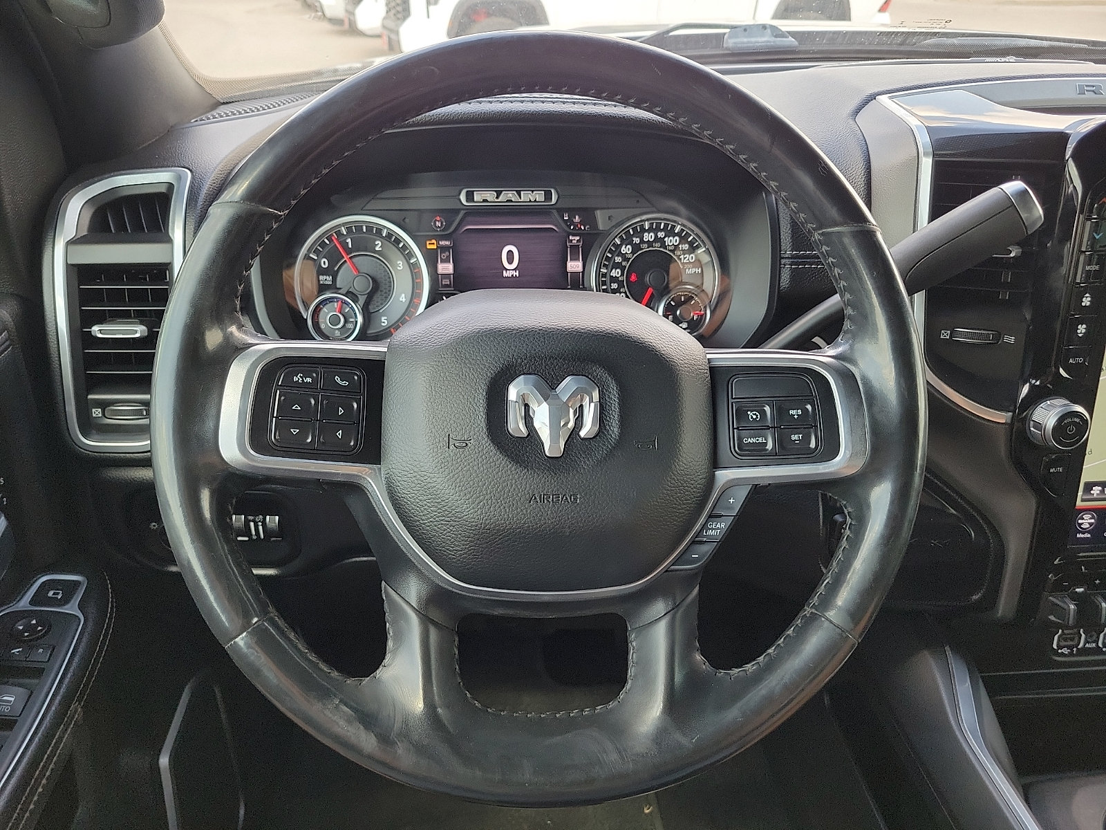 Used 2020 RAM 3500 Laramie w/ Night Edition AWD/4WD image 19