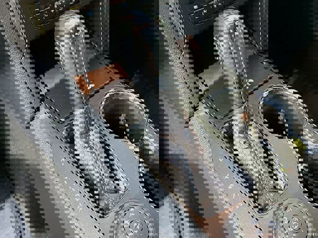 Used 2019 Ford Explorer XLT image 19