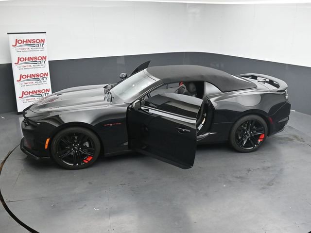 Used 2021 Chevrolet Camaro LT w/ Redline Edition image 35