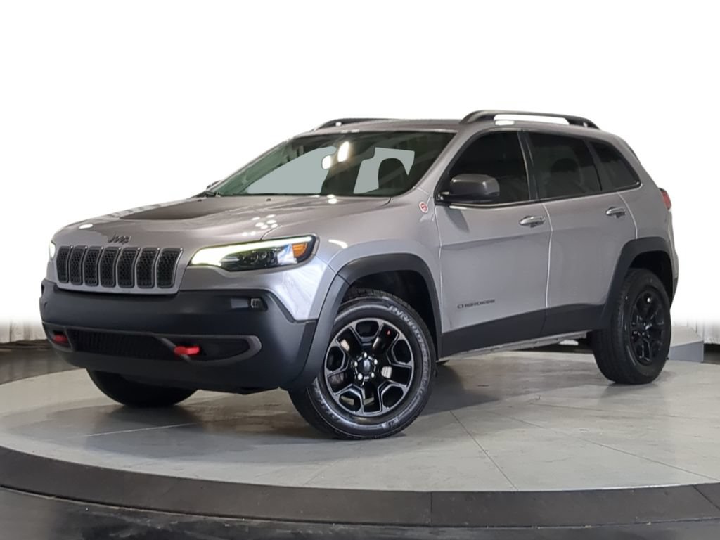 Used 2020 Jeep Cherokee Trailhawk w/ Cold Weather Group