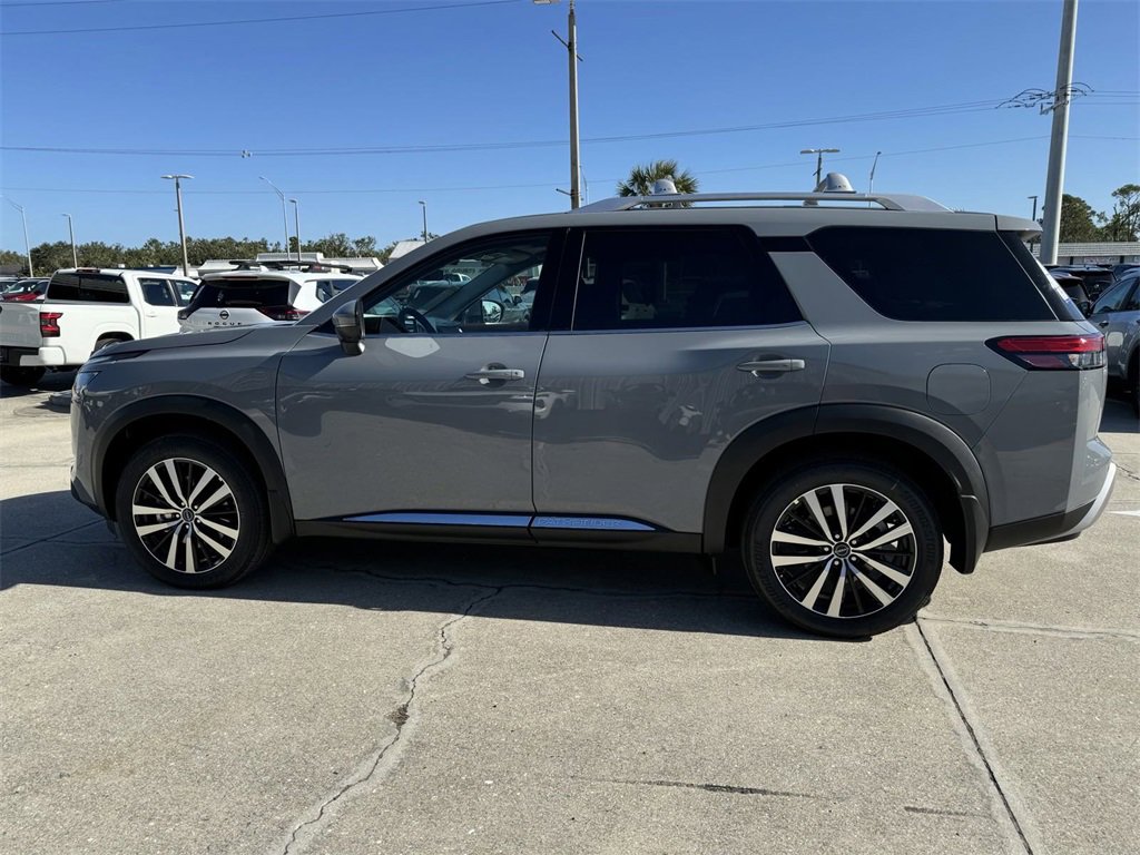 New 2025 Nissan Pathfinder Platinum w/ Cargo Package image 6