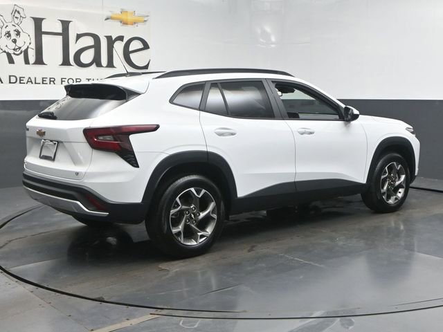 Used 2025 Chevrolet Trax LT w/ LT Convenience Package FWD image 48