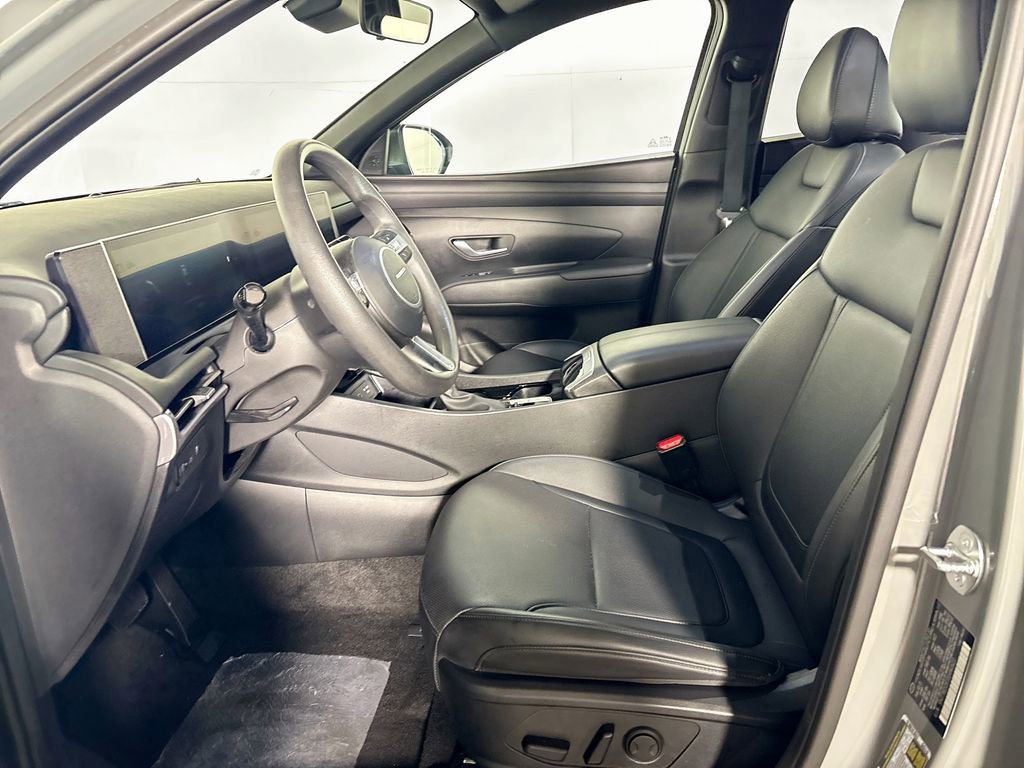 Used 2025 Hyundai Santa Cruz SEL AWD/4WD image 11
