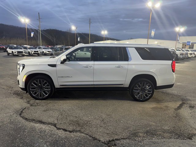 Certified 2025 GMC Yukon XL Denali Ultimate image 1