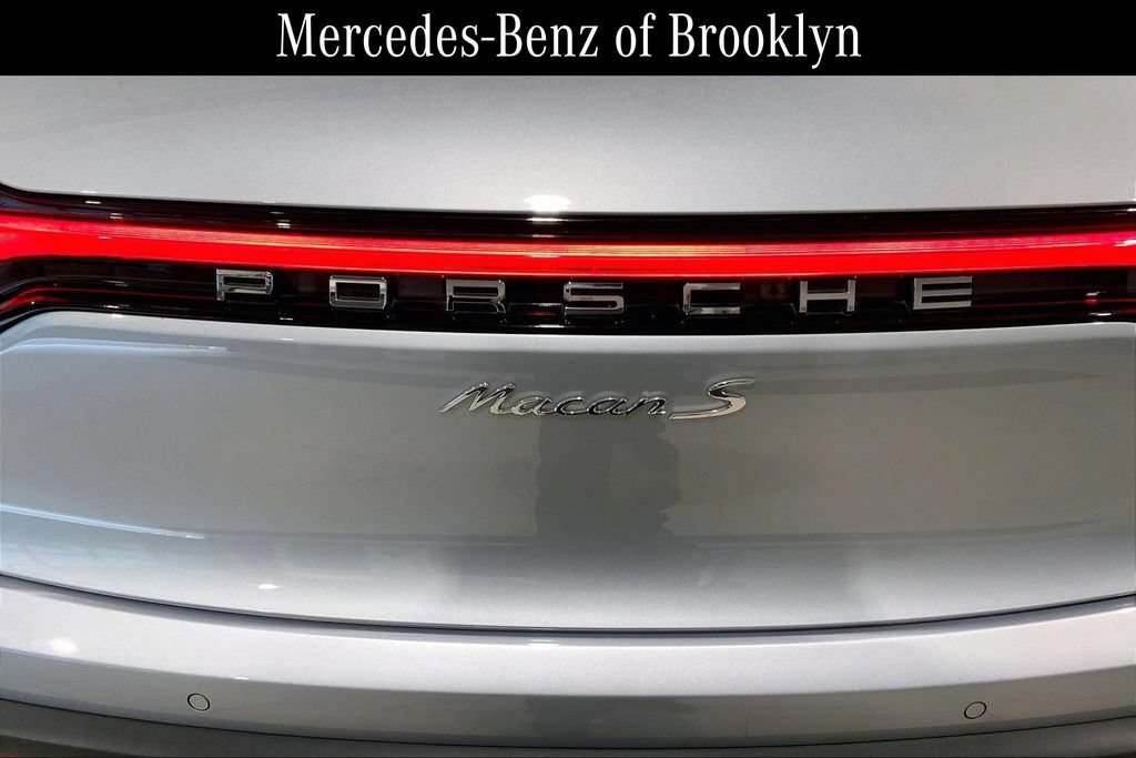 Used 2025 Porsche Macan S AWD/4WD image 31