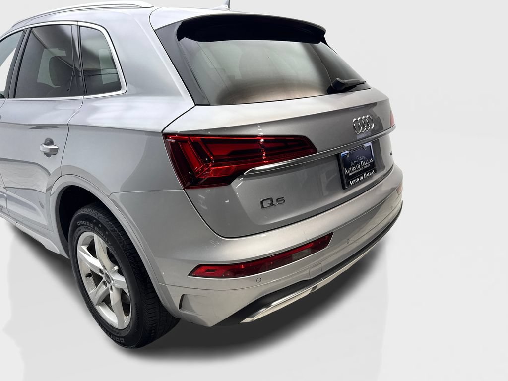 Used 2023 Audi Q5 2.0T Premium w/ Convenience Package AWD/4WD image 19