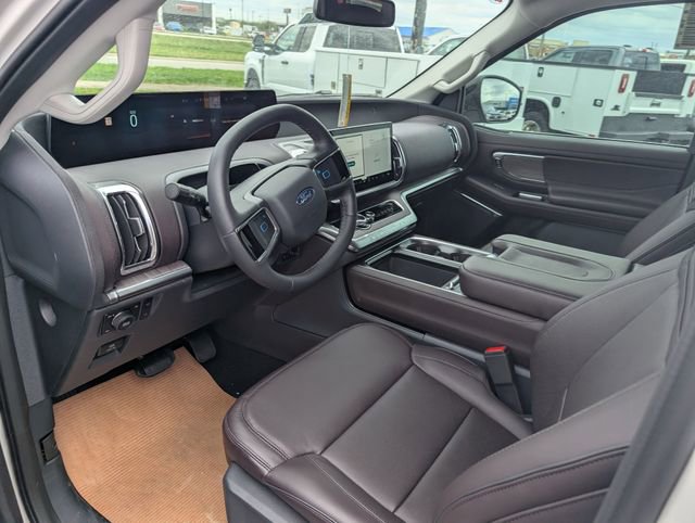 New 2026 Ford Expedition Max Platinum image 12