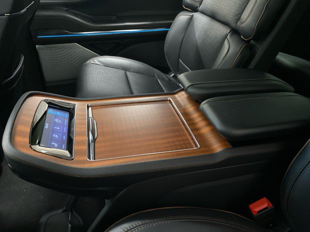 New 2026 Lincoln Navigator L Black Label AWD/4WD image 13