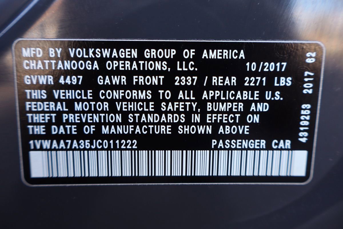 Used 2018 Volkswagen Passat 2.0T R-Line image 46