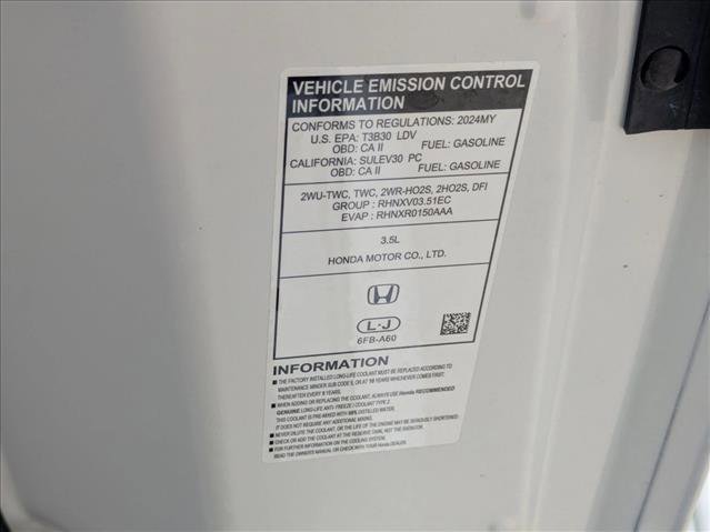 Used 2024 Honda Pilot Touring image 25