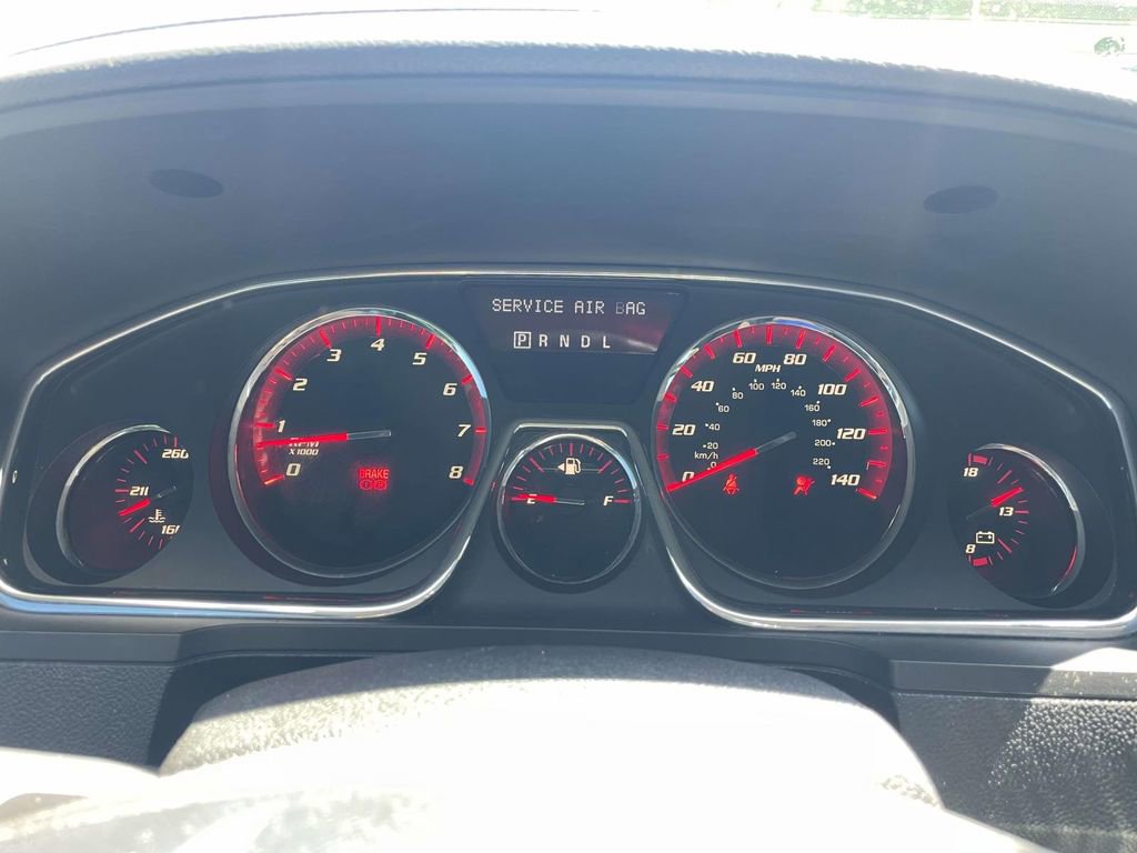 Used 2014 GMC Acadia SLE image 18