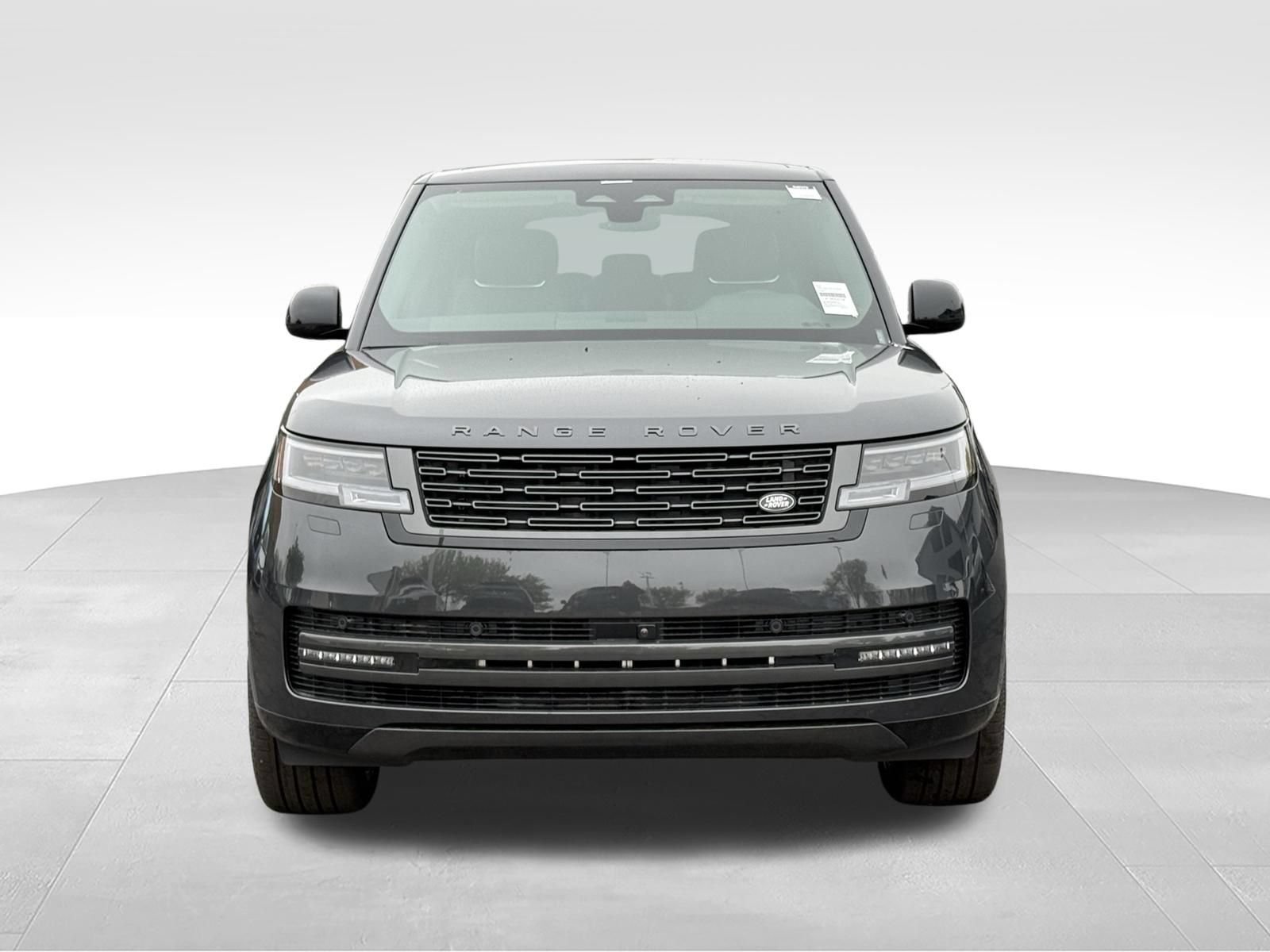 New 2026 Land Rover Range Rover Long Wheelbase SE AWD/4WD image 9