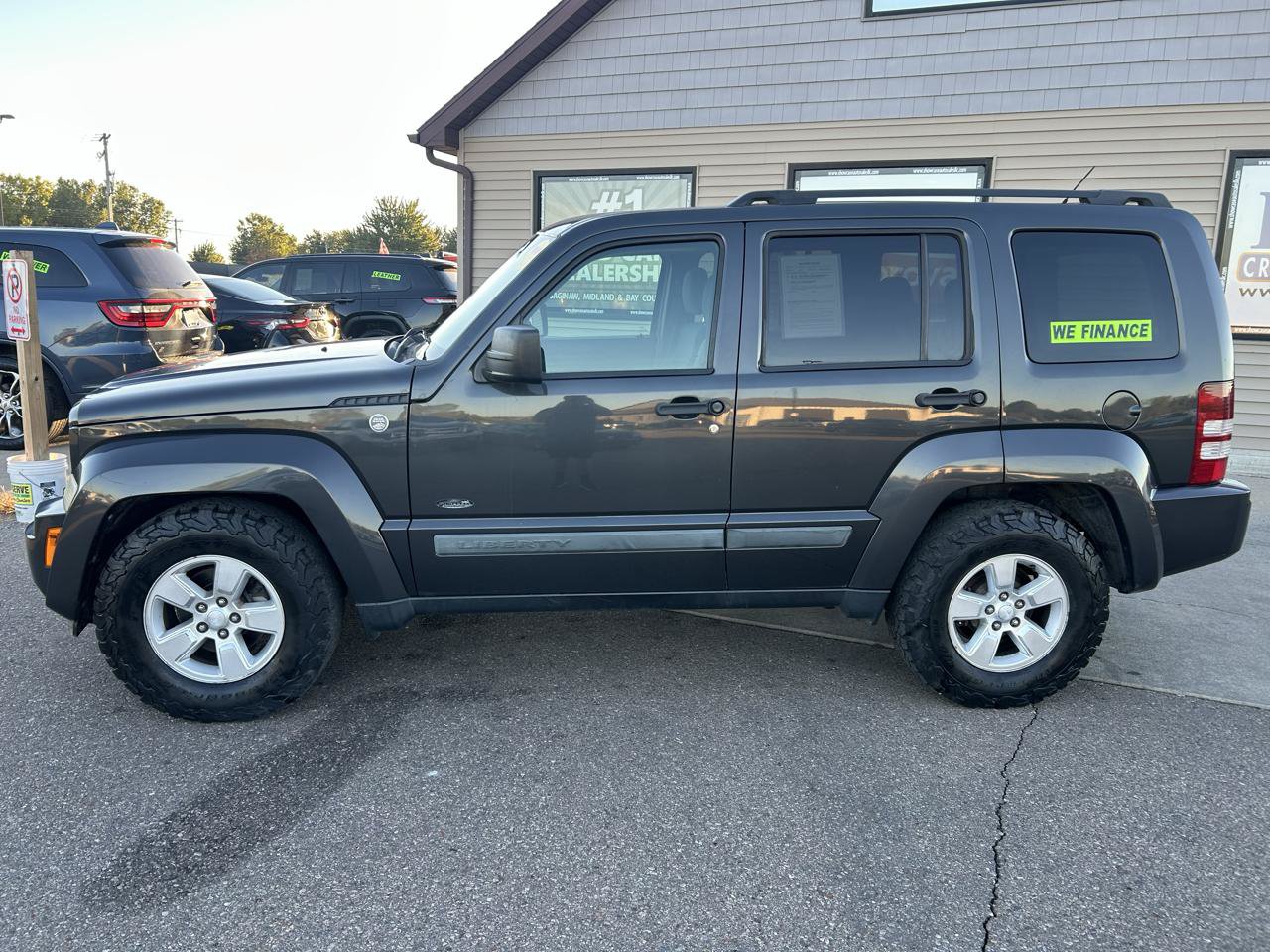 Used 2010 Jeep Liberty Sport w/ North Edition Group AWD/4WD image 8