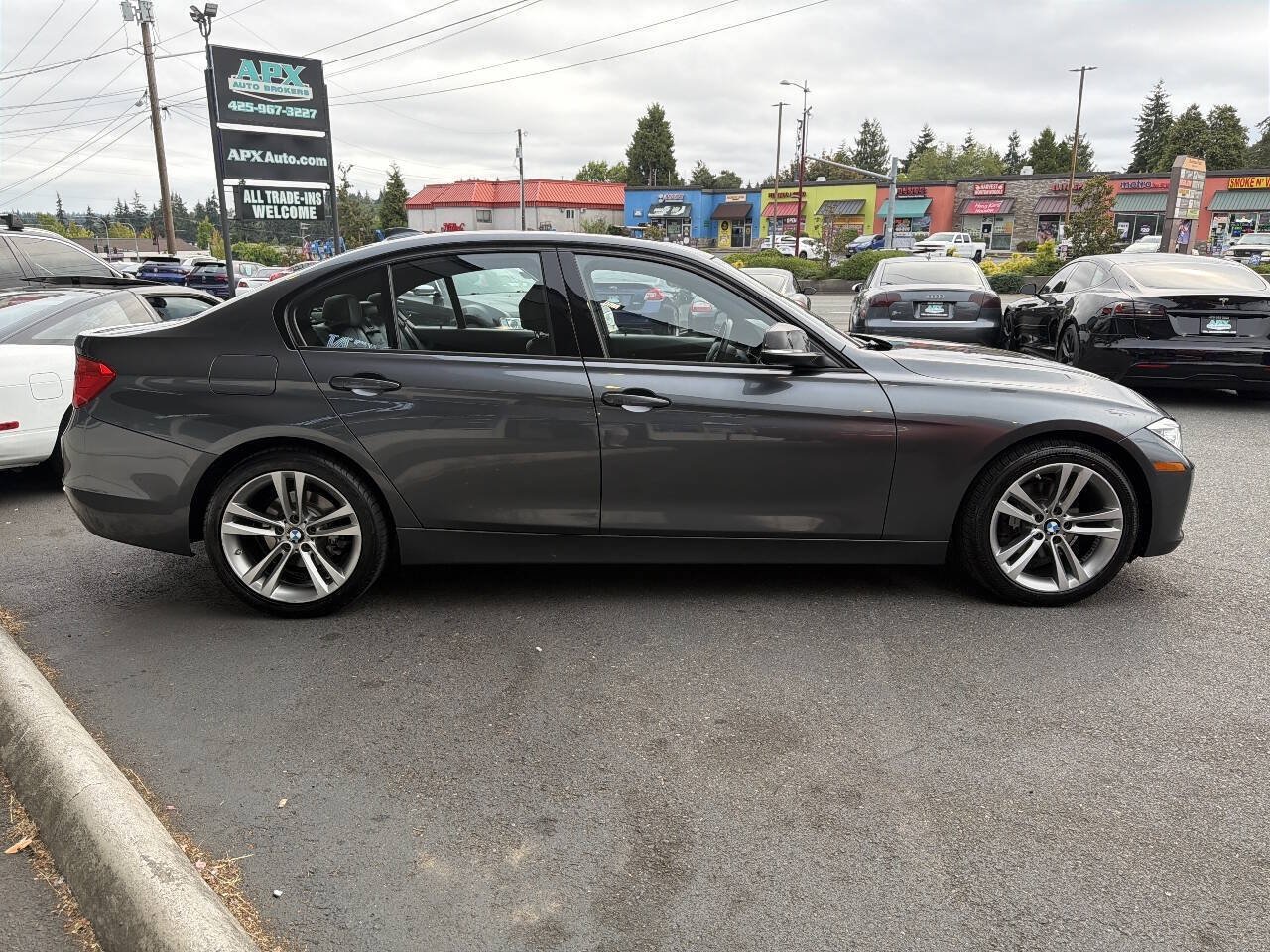 Used 2015 BMW 328d xDrive Sedan AWD/4WD image 7