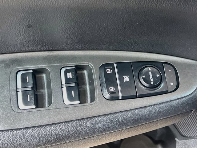 Used 2018 Kia Optima LX FWD image 17