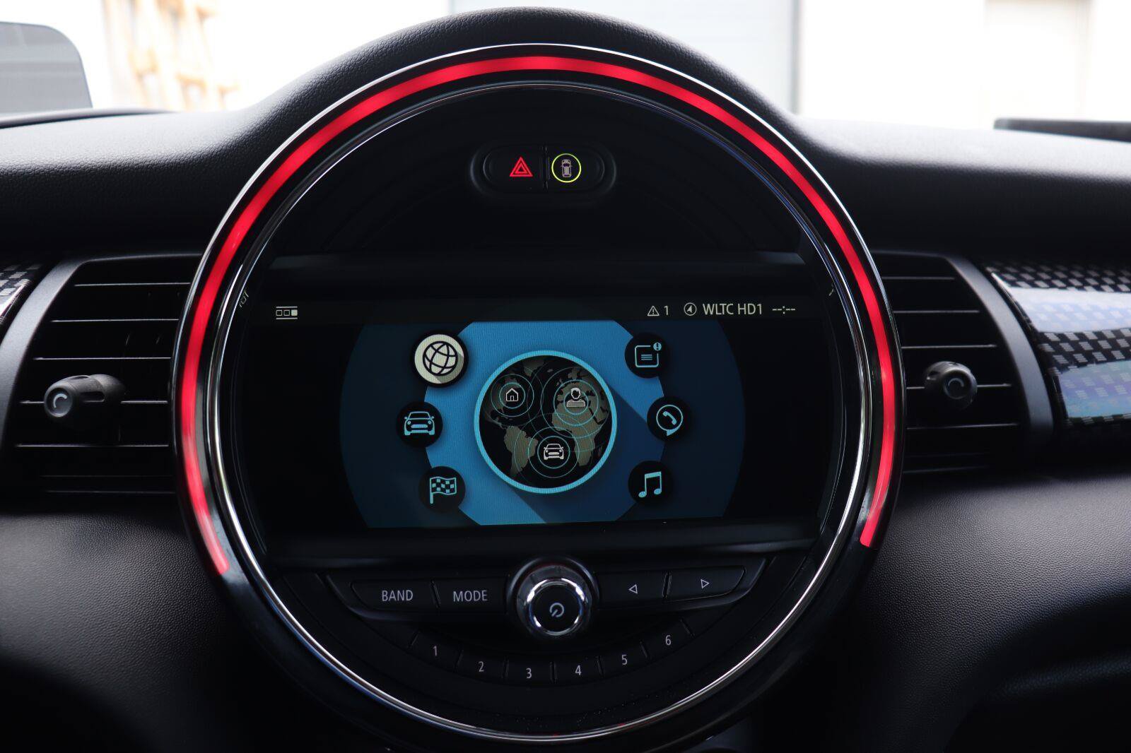 Used 2019 MINI Cooper S FWD image 25