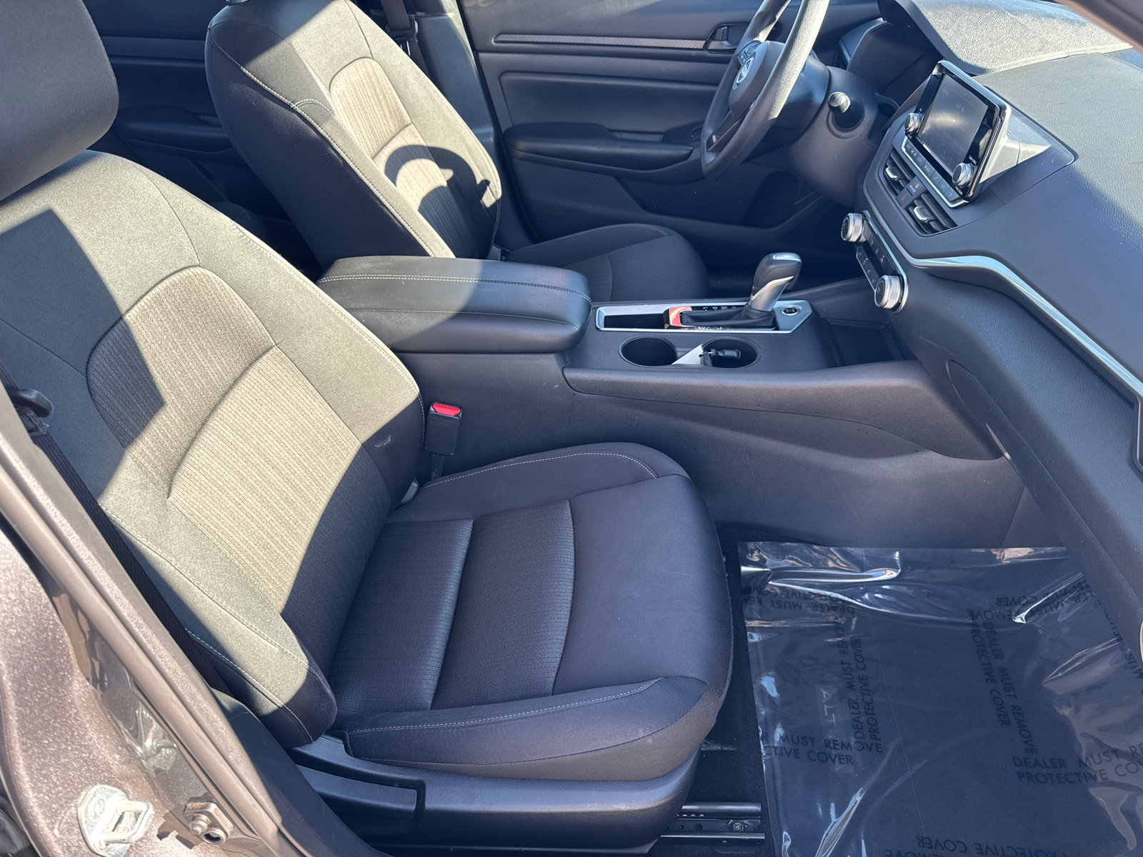 Used 2024 Nissan Altima 2.5 S image 13