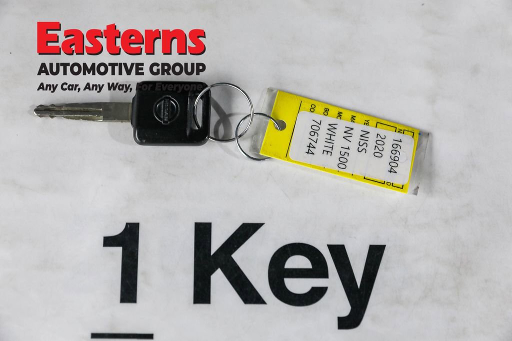 Used 2020 Nissan NV200 S image 24