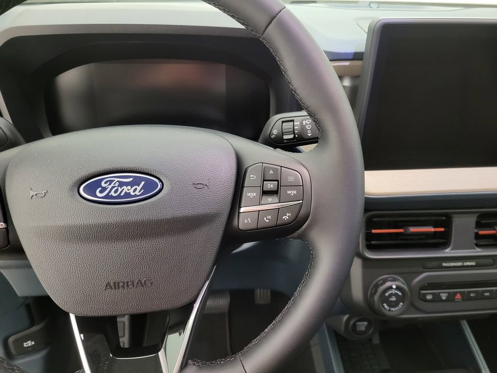 Used 2025 Ford Maverick Lariat w/ 4K Tow Package image 6