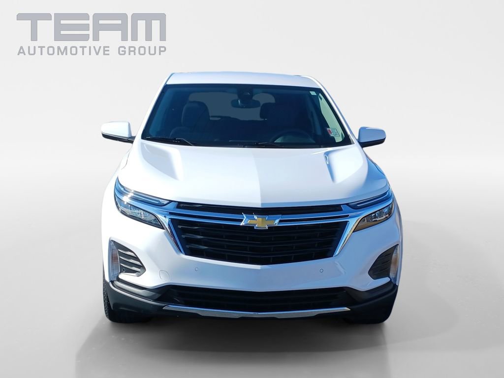 Used 2024 Chevrolet Equinox LT w/ LPO, Floor Liner Package image 2