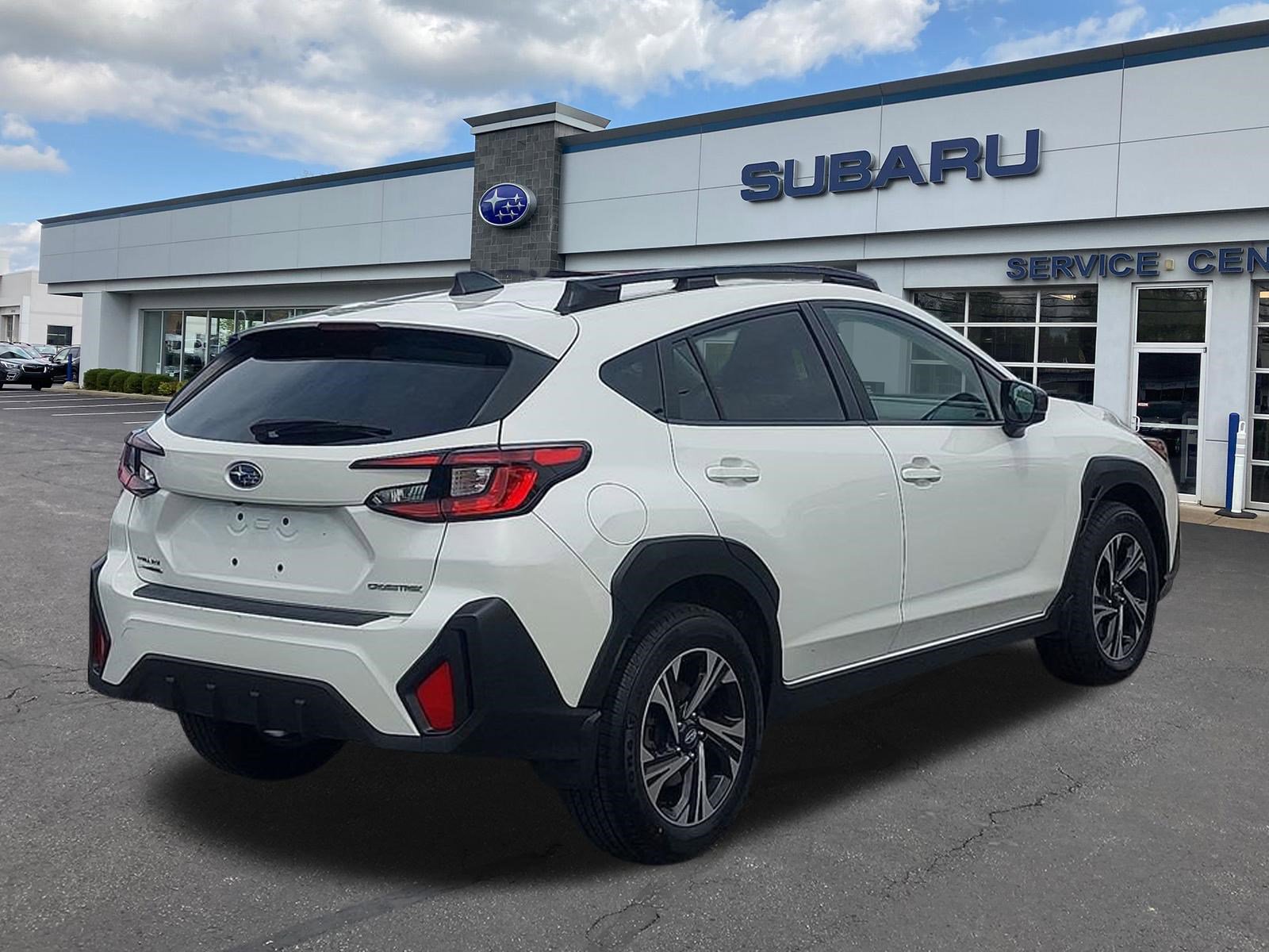 Used 2024 Subaru Crosstrek 2.0i Premium AWD/4WD image 7