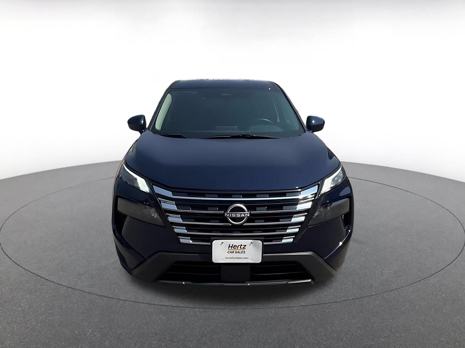 Used 2026 Nissan Rogue SV AWD/4WD image 4