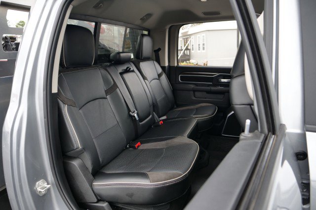 Used 2024 RAM 5500 Laramie image 42