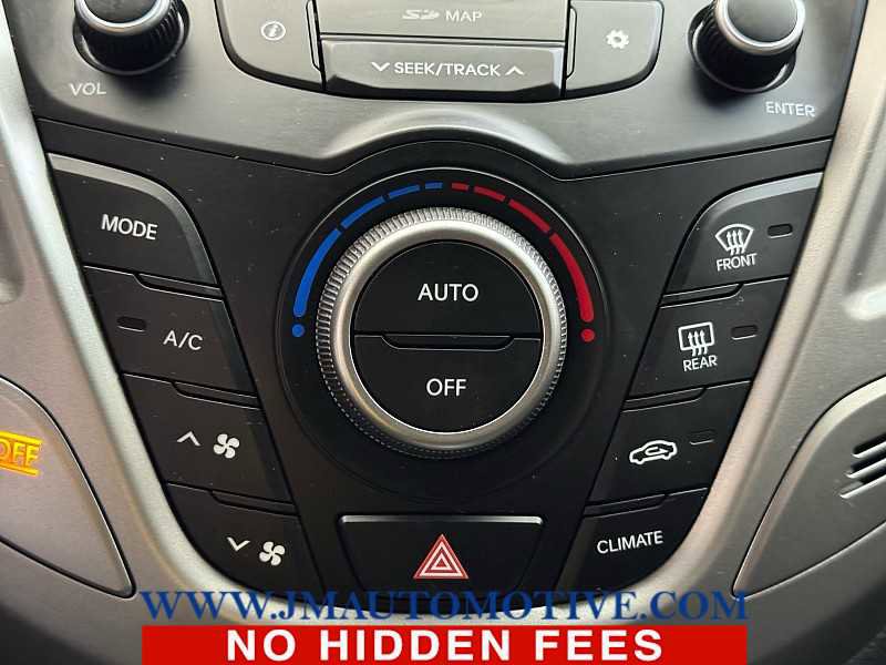 Used 2017 Hyundai Veloster Value Edition image 34