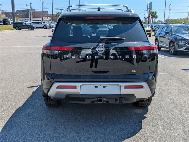 New 2025 Nissan Pathfinder SL w/ SL Premium Package image 4
