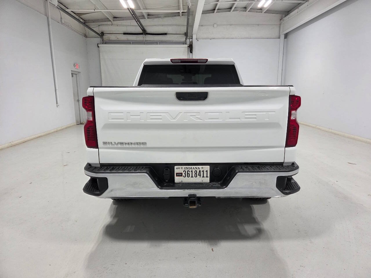 Used 2023 Chevrolet Silverado 1500 W/T w/ Trailering Package AWD/4WD image 8
