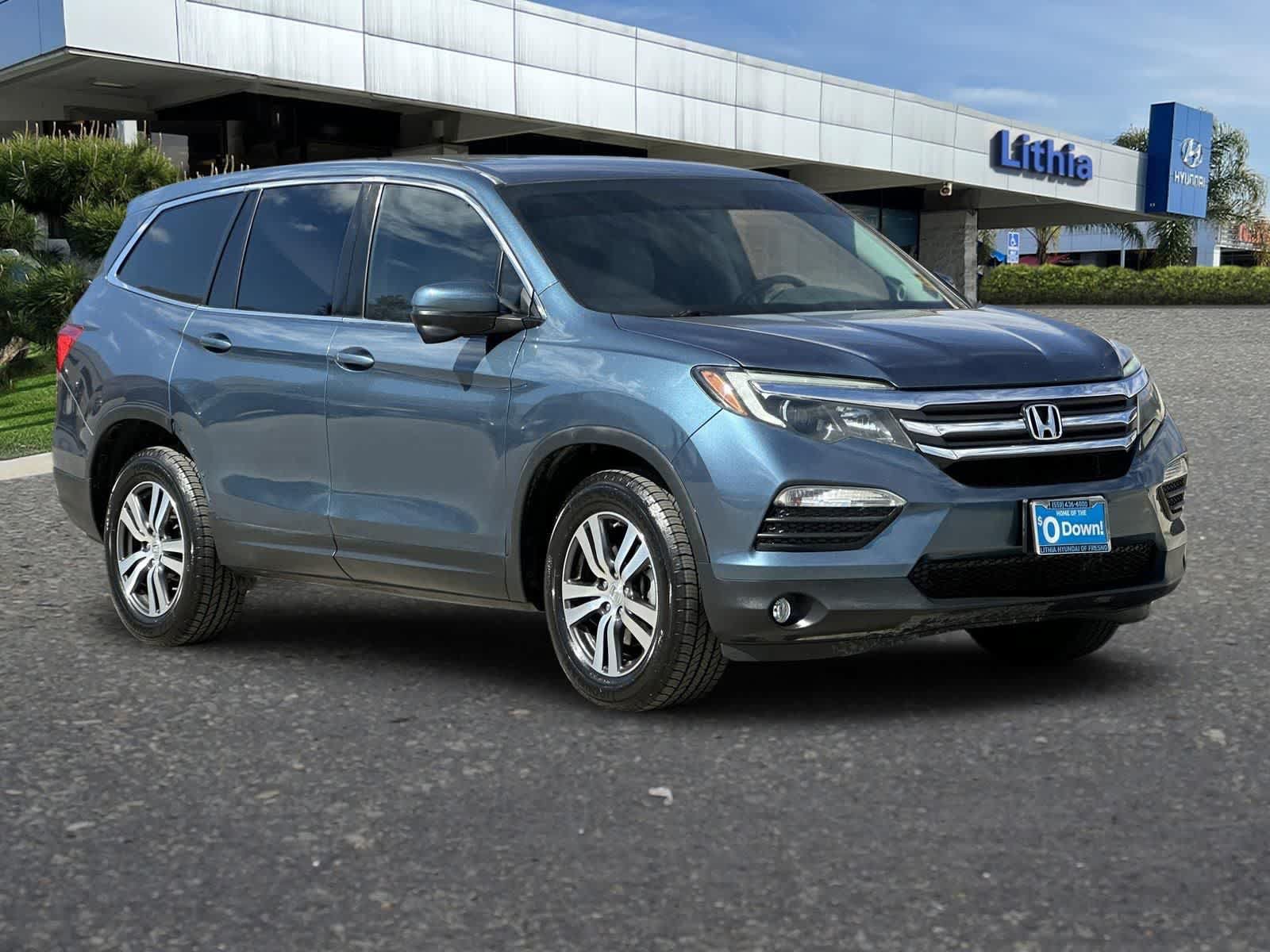 Used 2017 Honda Pilot EX image 10