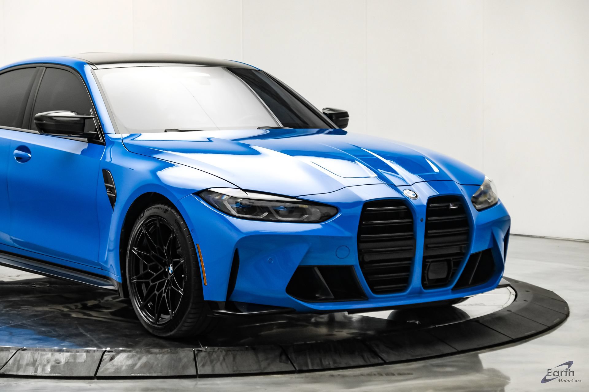 Used 2024 BMW M3 Competition w/ M Carbon Exterior Package AWD/4WD image 28