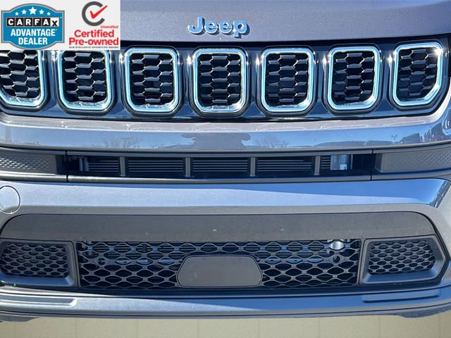 Used 2024 Jeep Compass Sport image 9