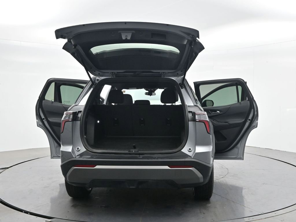 Used 2025 Chevrolet Equinox LT FWD image 40