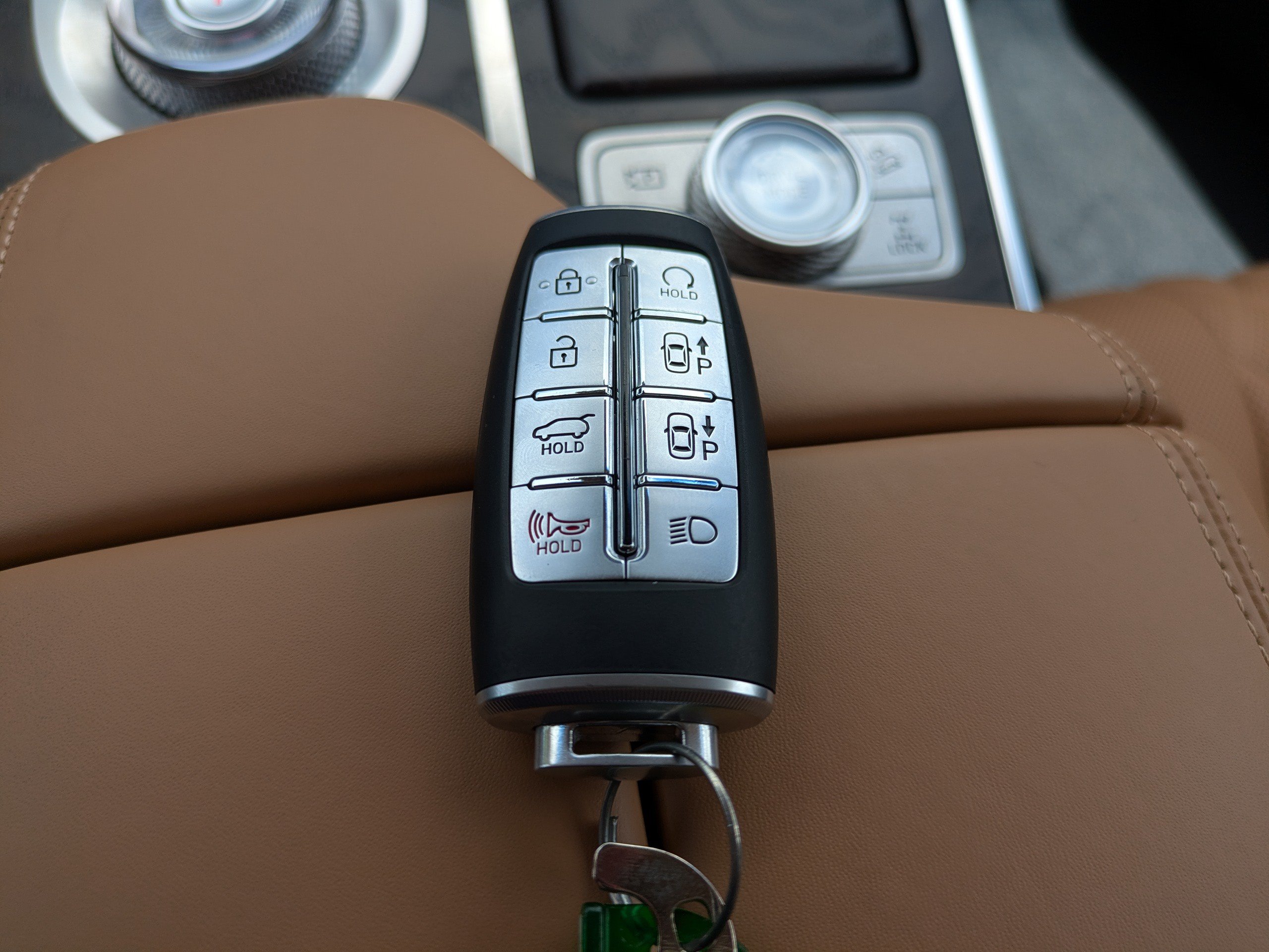 Certified 2024 Genesis GV80 3.5T Prestige Signature AWD/4WD image 34