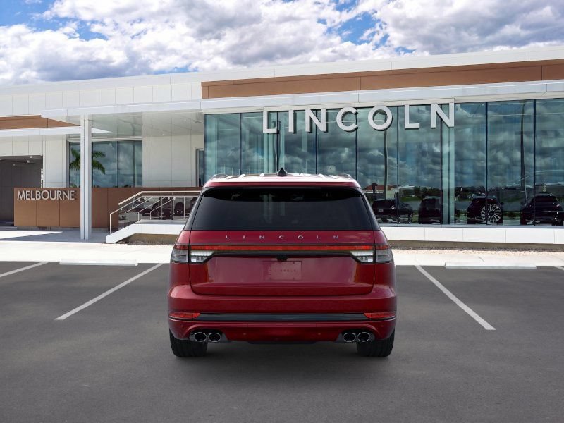 New 2026 Lincoln Aviator AWD image 5