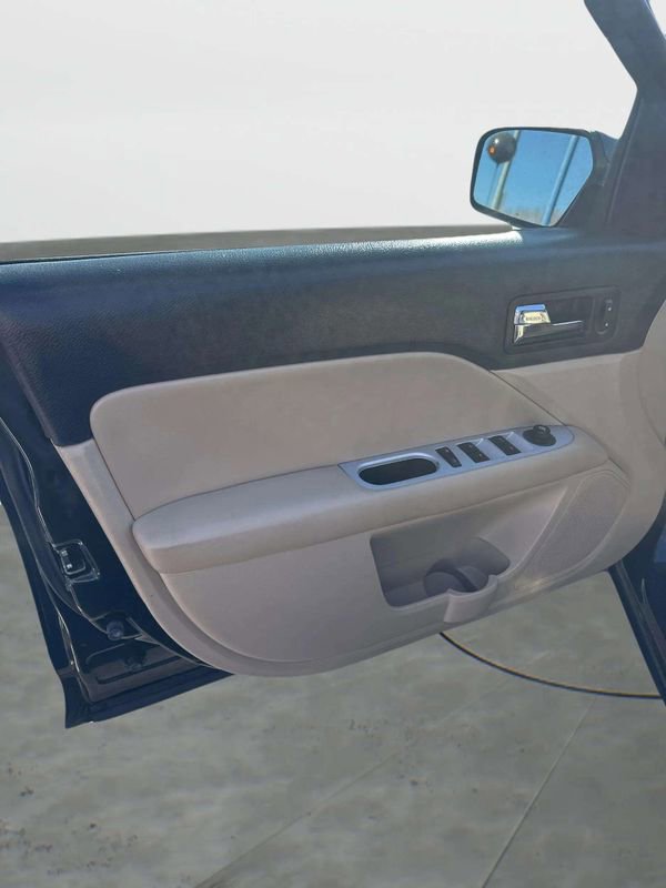 Used 2010 Mercury Milan Premier image 22