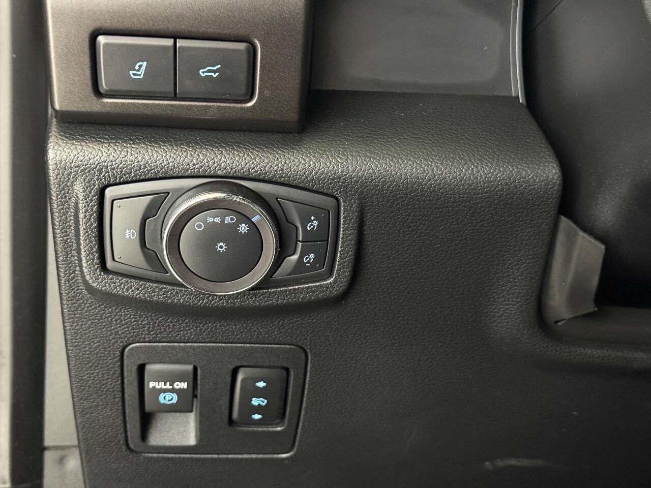 Used 2019 Ford Expedition Limited w/ Equipment Group 302A RWD image 67