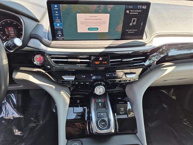 Used 2025 Acura MDX w/ Technology Package AWD/4WD image 15