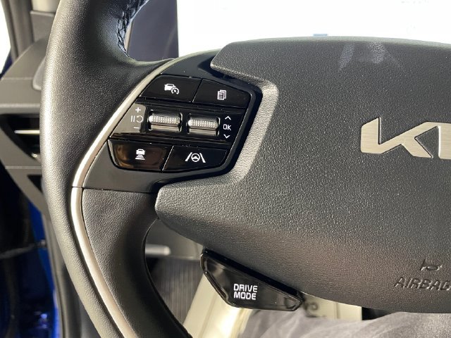 Certified 2023 Kia EV6 Wind AWD/4WD image 11