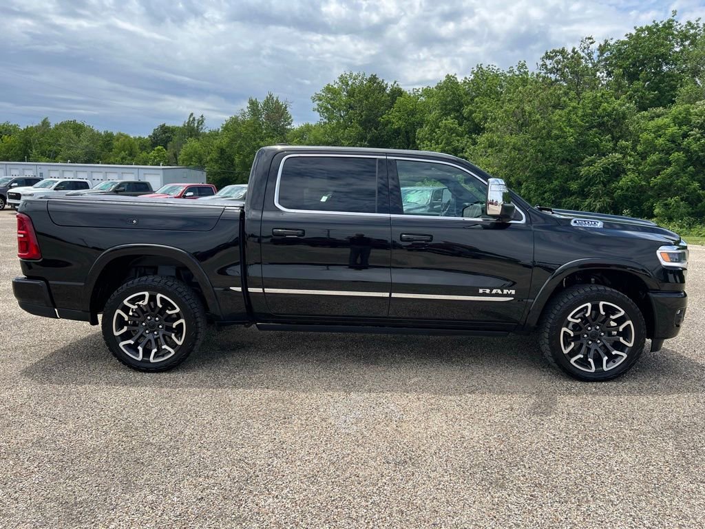 Used 2025 RAM 1500 Limited w/ Trailer Tow Group AWD/4WD image 4