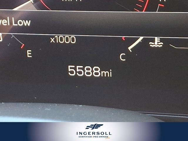 Used 2025 GMC Yukon AT4 w/ LPO, Floor Liner Package image 6