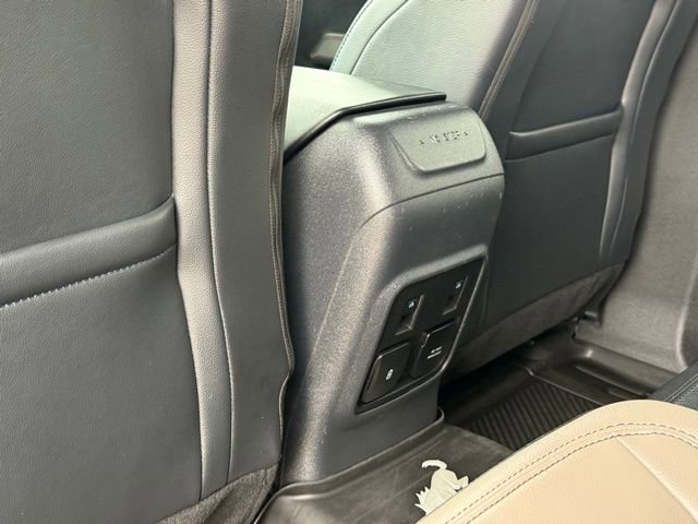 Used 2023 Ford Bronco Wildtrak image 31