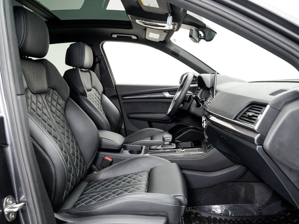 Certified 2023 Audi SQ5 Premium Plus w/ Premium Plus Package AWD/4WD image 25