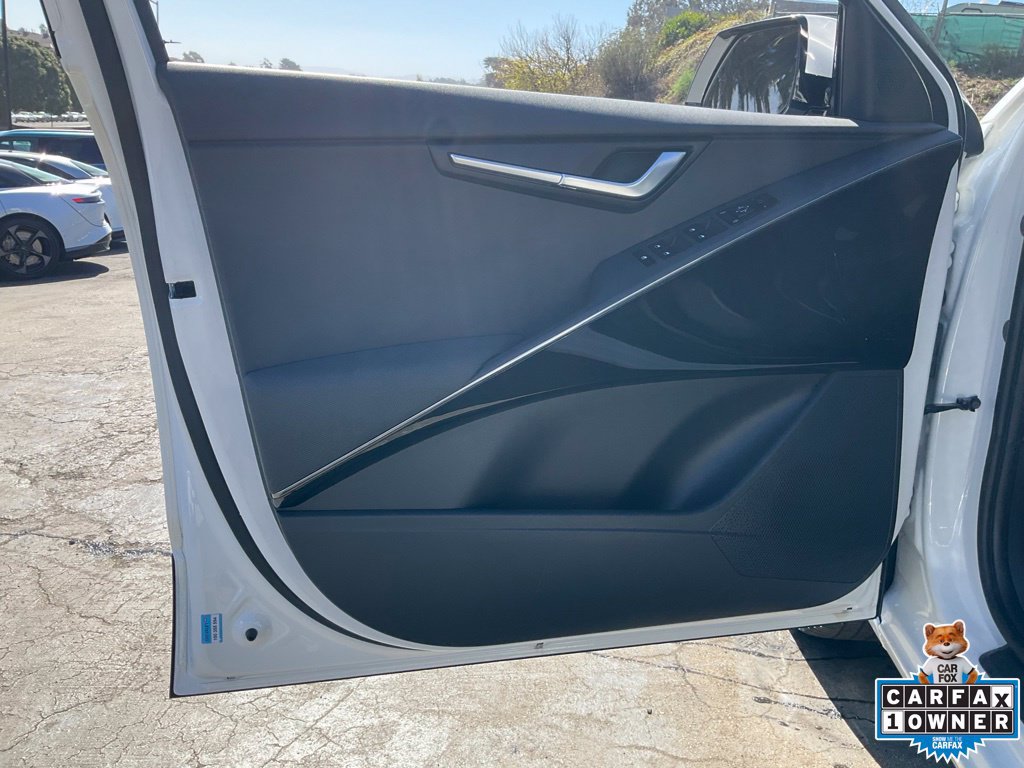 Used 2025 Kia Niro Wind FWD image 23